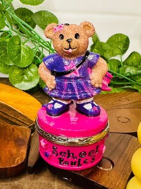 90’s Claire’s Icing Y2K Pink Trinket Box